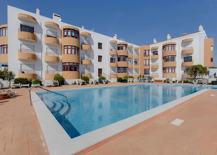 Casa Sol E Lua אלבור